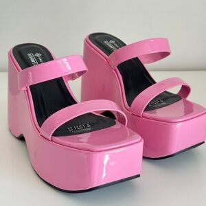 Pink Platforms